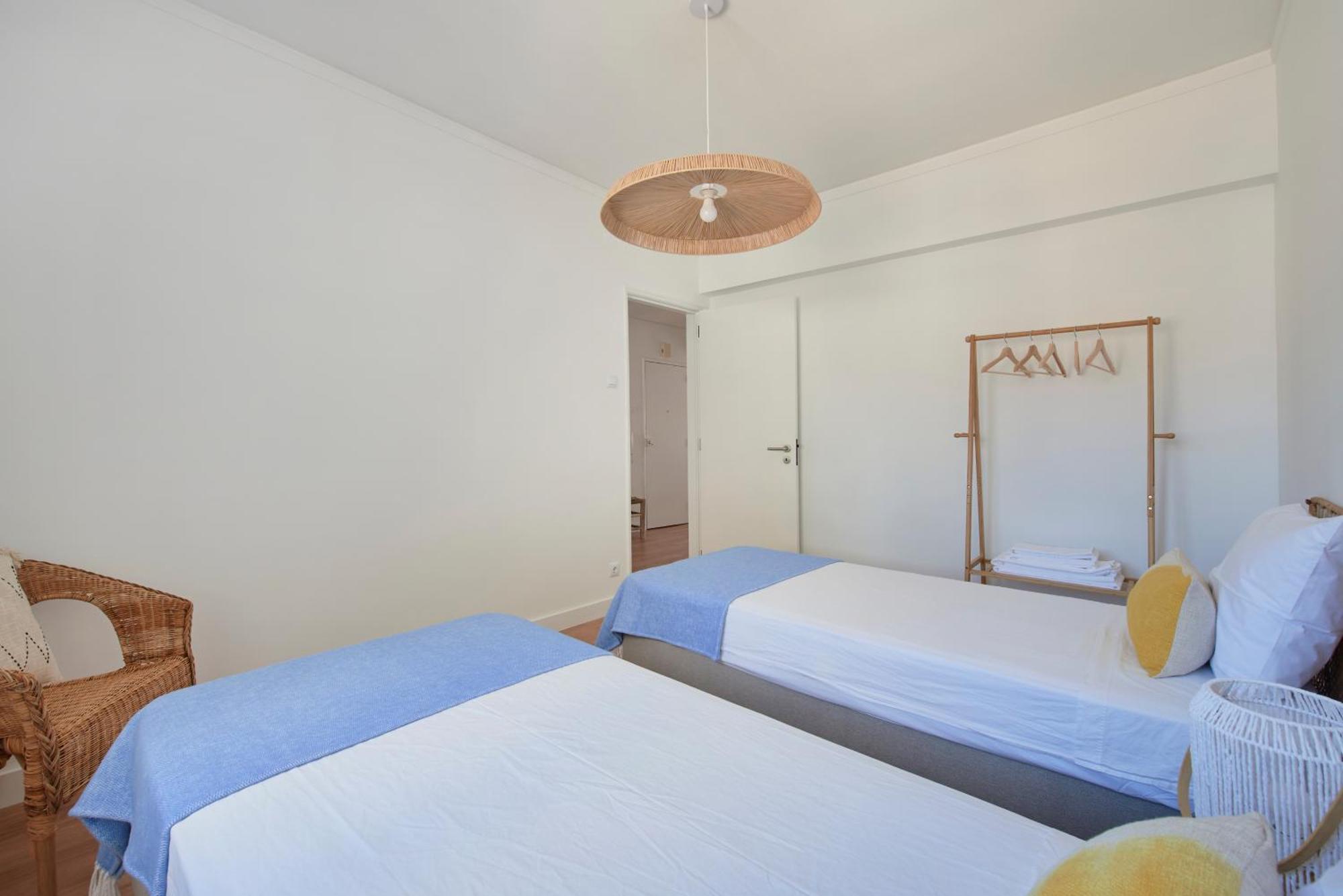 Sunset Bay View, Renovated Apt, By Timecooler Setúbal Exteriör bild