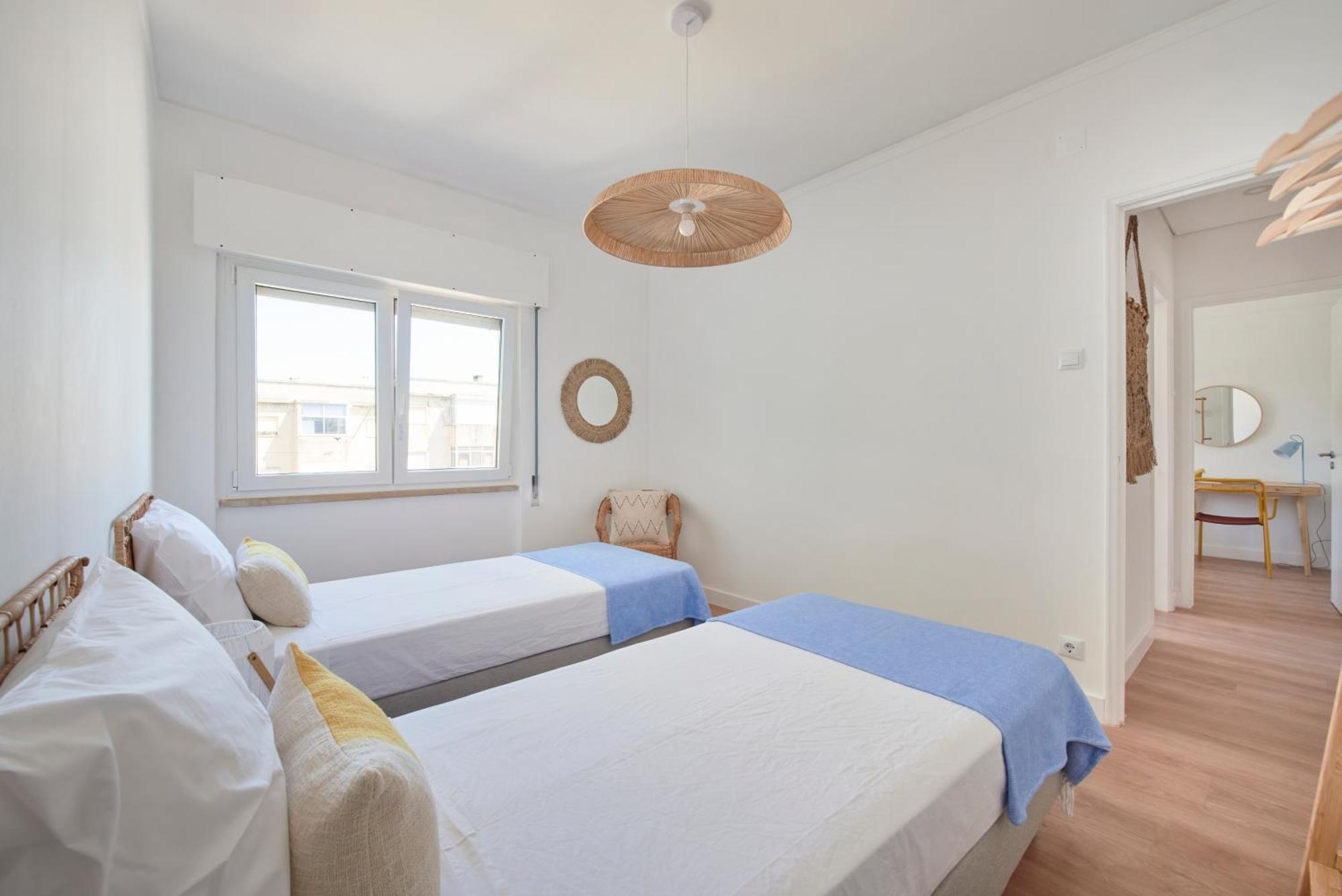 Sunset Bay View, Renovated Apt, By Timecooler Setúbal Exteriör bild
