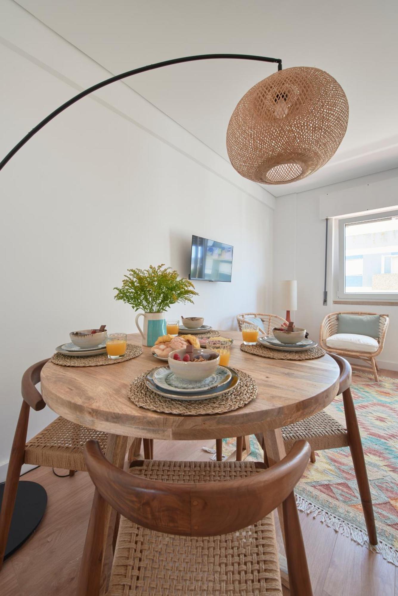 Sunset Bay View, Renovated Apt, By Timecooler Setúbal Exteriör bild