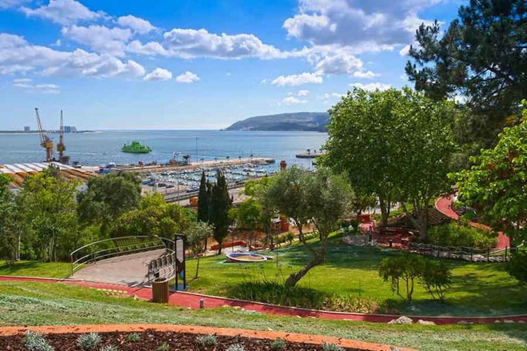 Sunset Bay View, Renovated Apt, By Timecooler Setúbal Exteriör bild